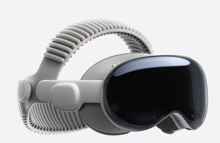 APPLEVISION-1